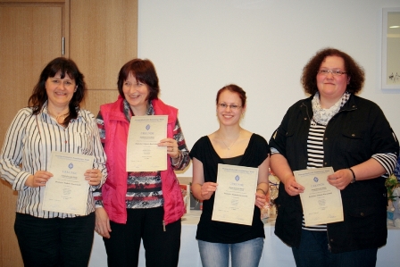 Stenomannschaft
                      Erwachsene