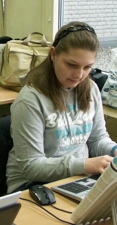 Lara Elting - juengste
                    Schreiberin