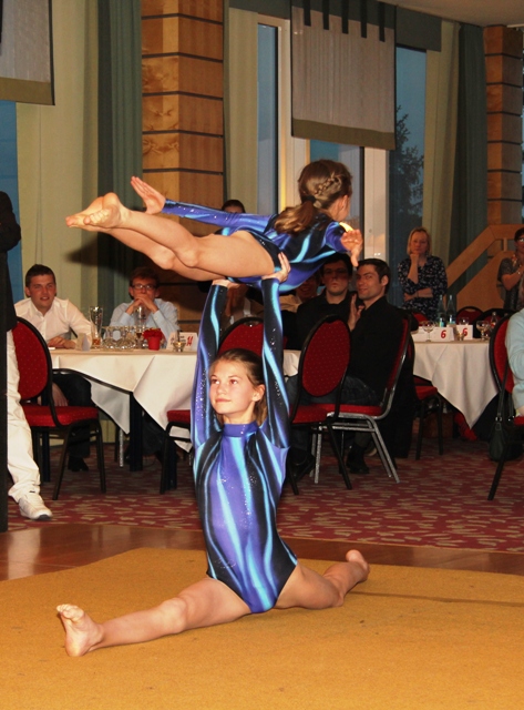 Sportakrobatik Bild 1